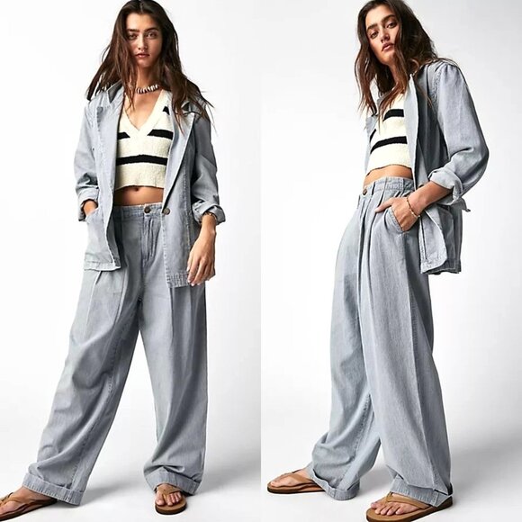 FREE PEOPLE Wanderlust Oversized Striped Cotton Blazer in Blue & White Wash - Picture 1 of 14